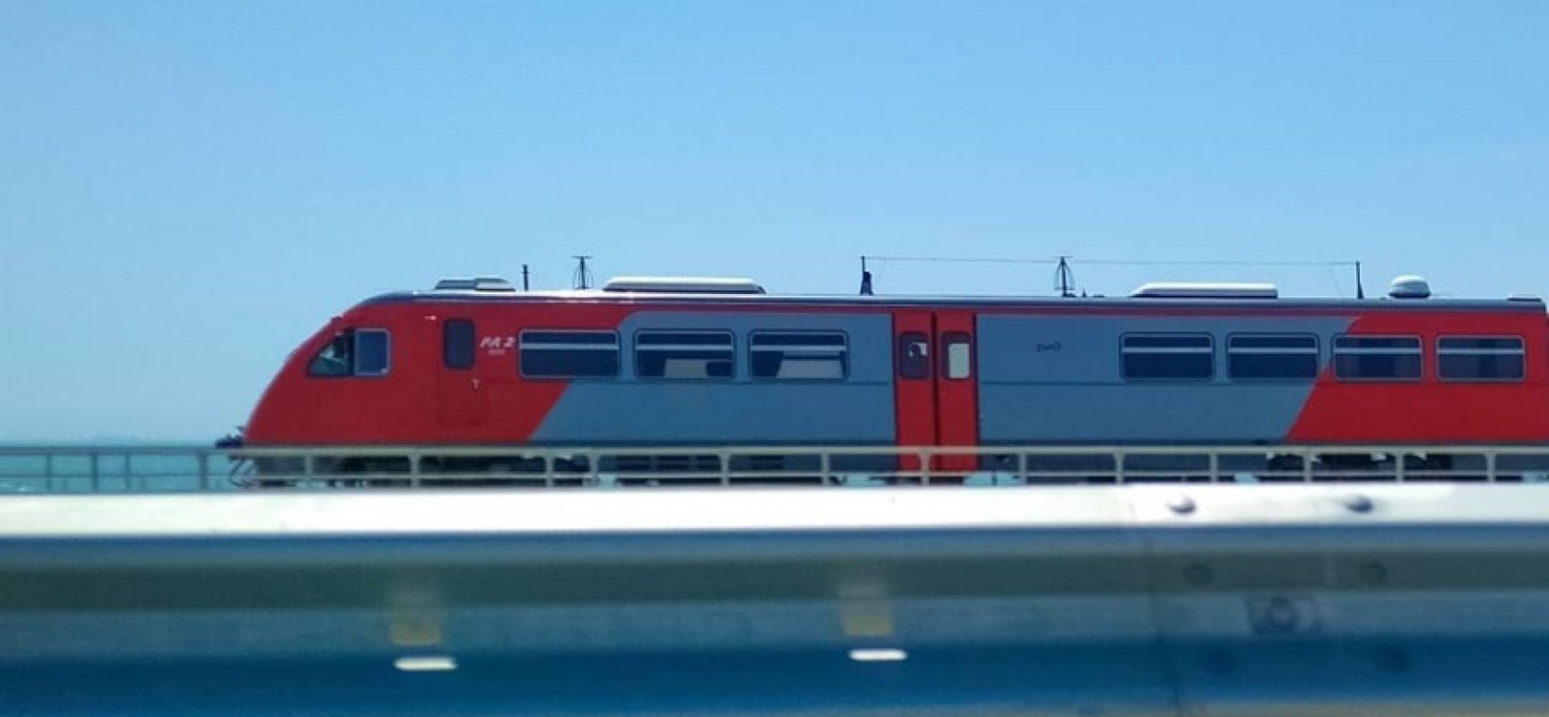 Первый тестовый поезд прошёл по Крымскому мосту!