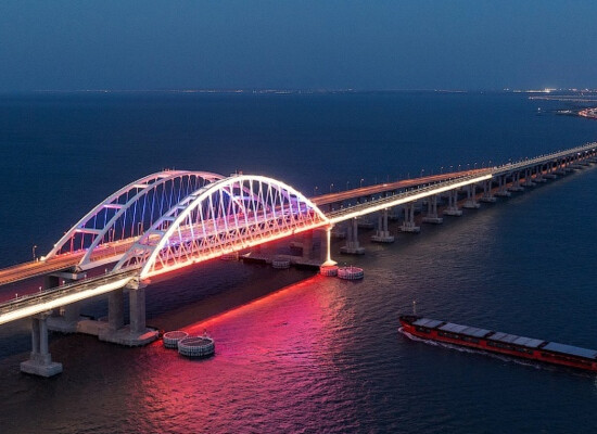 Все работы по восстановлению автодорожной части Крымского моста завершены, проезд открыт!
